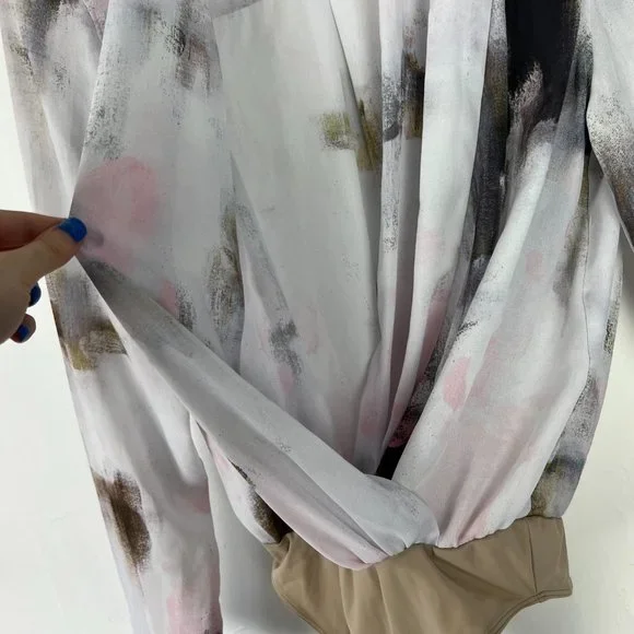 Aritzia Babaton Ambrose Bodysuit Frost Pink Dream Wrap-front Size Small S I1396 - Picture 7 of 14